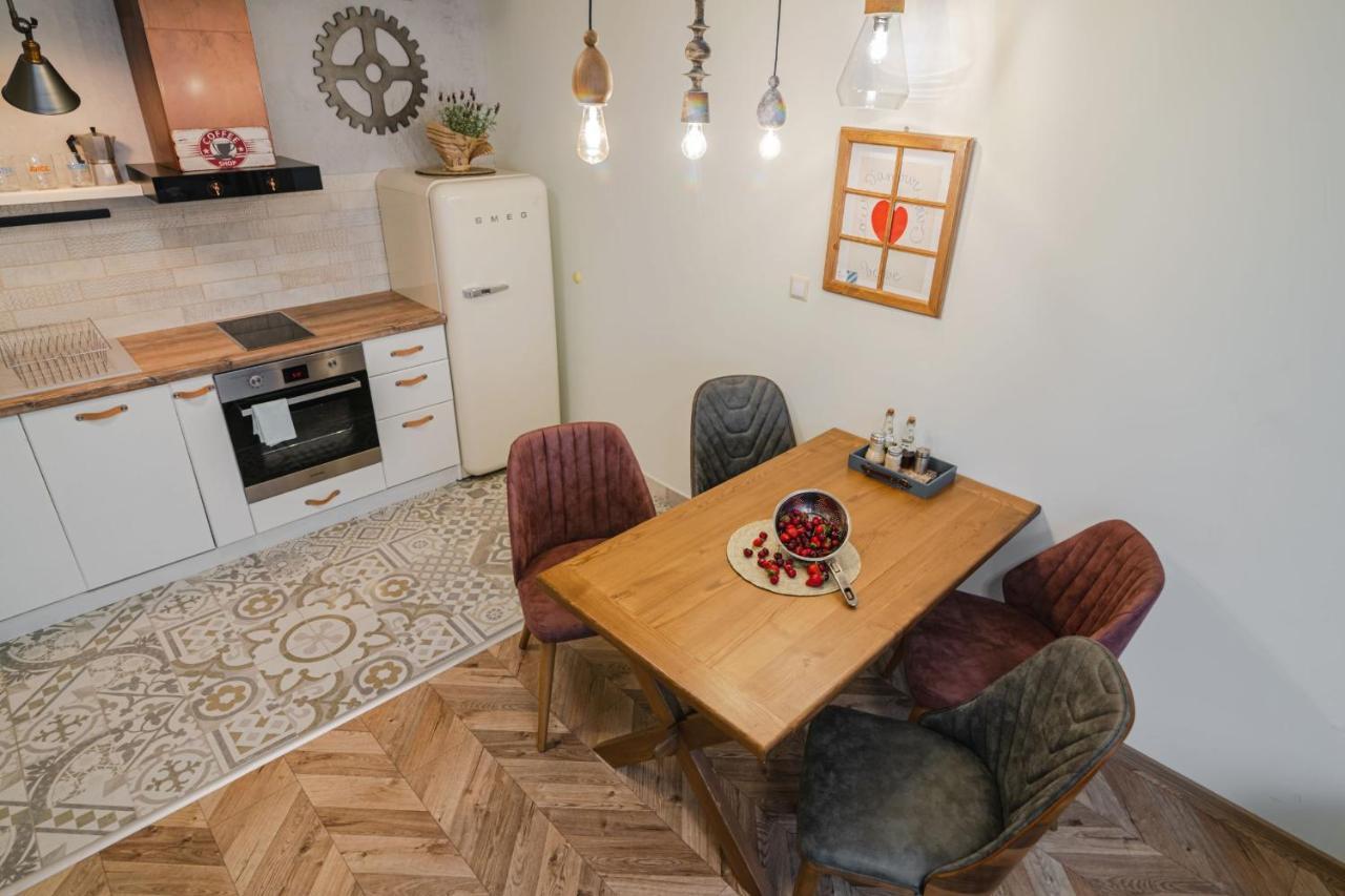 Soulful Apartments Варна Экстерьер фото