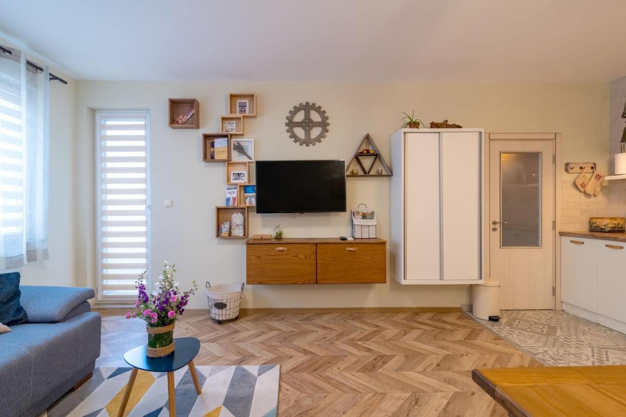 Soulful Apartments Варна Экстерьер фото