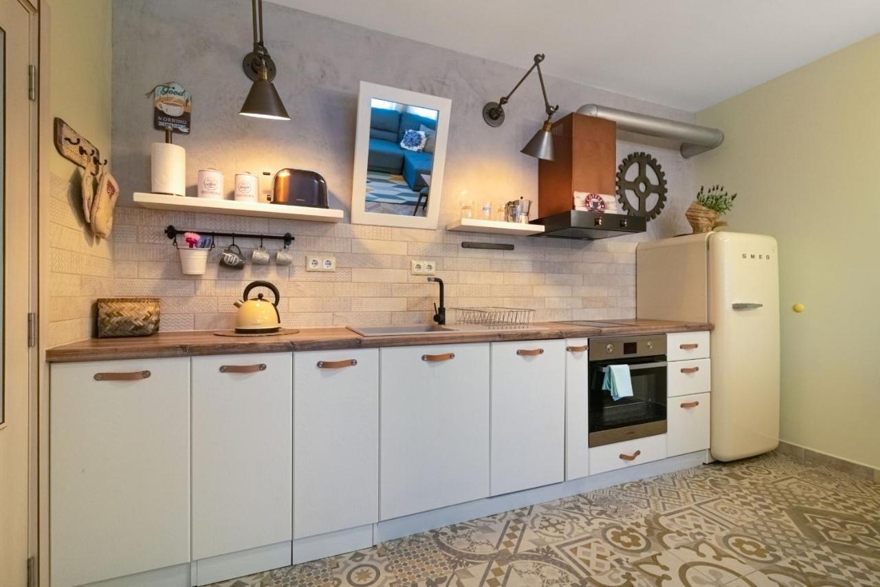 Soulful Apartments Варна Экстерьер фото